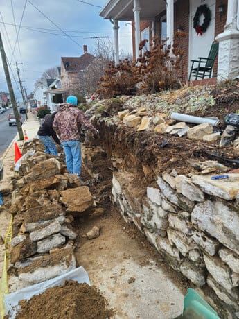 Waynesboro Wall — stone rebuilding project by Poor Boys' Enterprises, photo 6