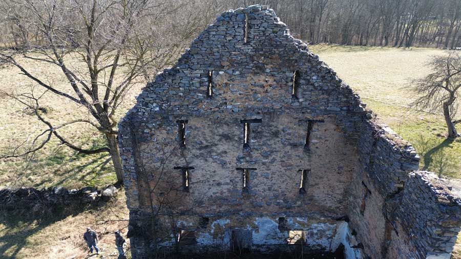 Boonsboro Barn — stone rebuilding project by Poor Boys' Enterprises, photo 3