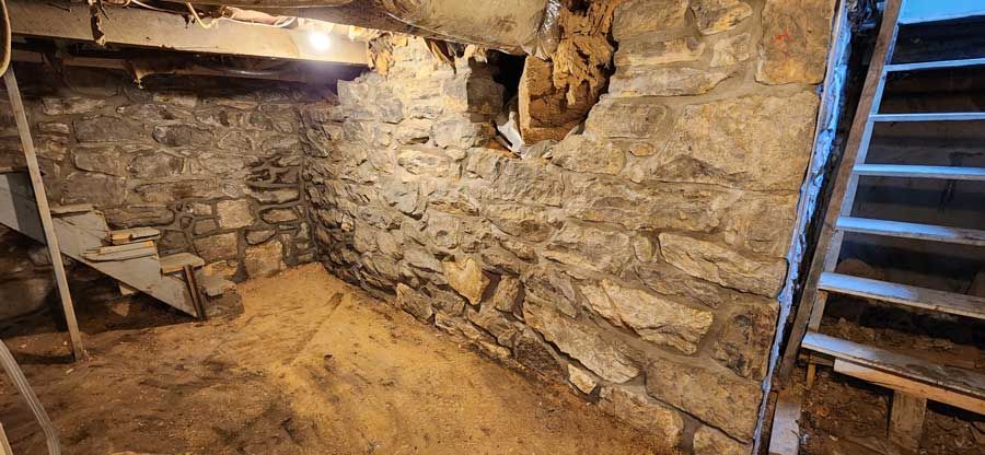 Interior Work — interior restoration project by Poor Boys' Enterprises, photo 11